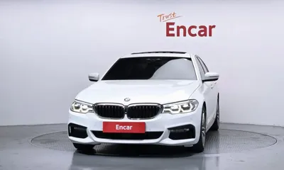 BMW 5-Series 2017, 132614 км, за 15091.24 USD