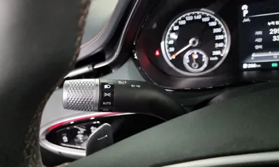 Genesis GV70 2023, 60545 км, за 21333.86 USD - фото 27