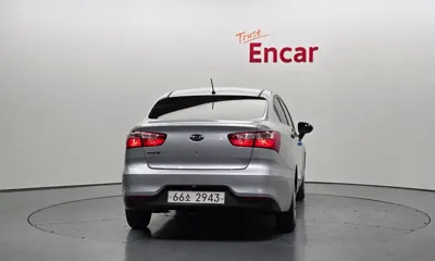 Kia Pride 2015, 44448 км, за 3232.42 USD