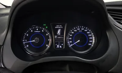 Hyundai Grandeur 2013, 108431 км, за 4558.97 USD - фото 8