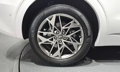 Genesis GV70 2022, 23035 км, за 27874.92 USD