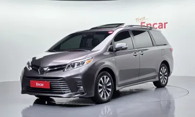 Toyota Sienna · 2019 год