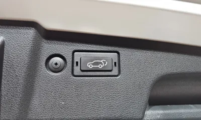 KG_Mobility_Ssangyong Torres 2023, 9870 км, за 16404.1 USD - фото 20