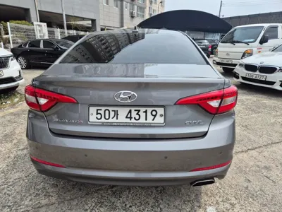 Hyundai Sonata 2017, 177517 км, за 4875.51 USD