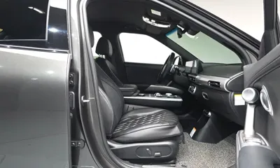 Genesis GV60 2023, 115493 км, за 24287.78 USD - фото 26