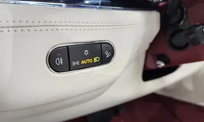 Bentley Bentayga 2024, 21612 км, за 163450.18 USD - фото 29