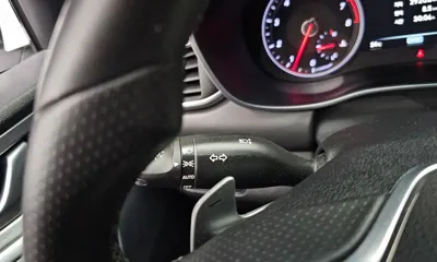 Genesis G70 2018, 13402 км, за 15926.67 USD - фото 30