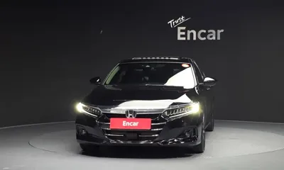 Honda Accord 2022, 45855 км, за 16214.1 USD