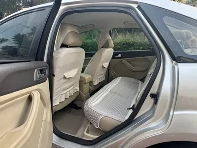 Ford Focus 2014, 90000 км, за 1296.61 USD - фото 9