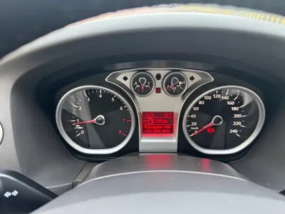 Ford Focus 2014, 90000 км, за 1296.61 USD - фото 13