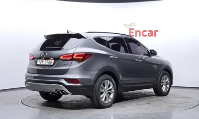 Hyundai Santafe 2016, 107862 км, за 7267.92 USD