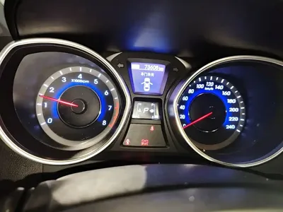 Hyundai Elantra Langdong 2017, 73600 км, за 4972.74 USD - фото 12