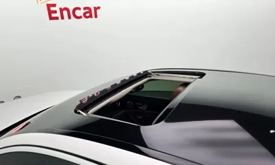 Mercedes-Benz E-Class 2018, 63792 км, за 66218.49 USD - фото 16