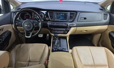 Kia Canival 2017, 120539 км, за 9124.33 USD - фото 7