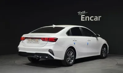 Kia K3 2022, 21602 км, за 12019.76 USD