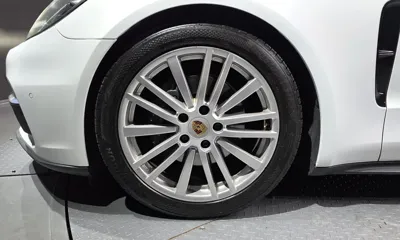 Porsche Panamera 2018, 176653 км, за 35097.99 USD