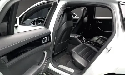 Porsche Panamera 2018, 176653 км, за 35097.99 USD - фото 12