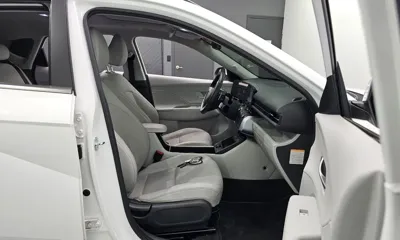 Hyundai Kona 2023, 61830 км, за 18475.17 USD - фото 26