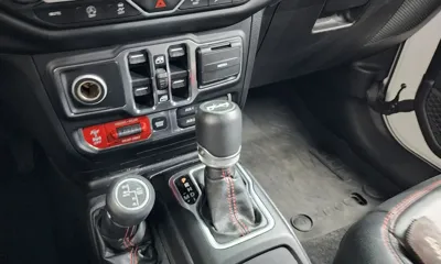 Jeep Wrangler 2019, 42782 км, за 27898.12 USD - фото 9