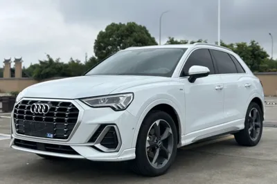 Audi Q3 · 2022 год