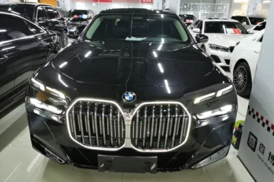 BMW 7 Series 2023, 51400 км, за 68707 USD