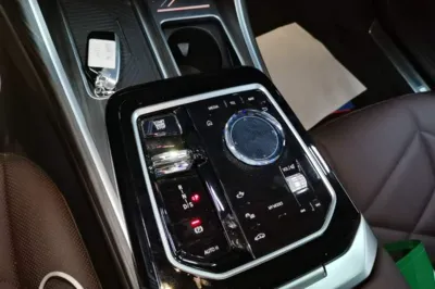 BMW 7 Series 2023, 51400 км, за 68707 USD - фото 16