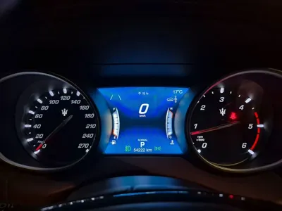 Maserati Levante 2019, 54222 км, за 27647.7 USD - фото 8