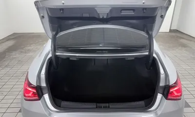 Mercedes-Benz CLA-Class 2022, 29303 км, за 21488.56 USD - фото 11