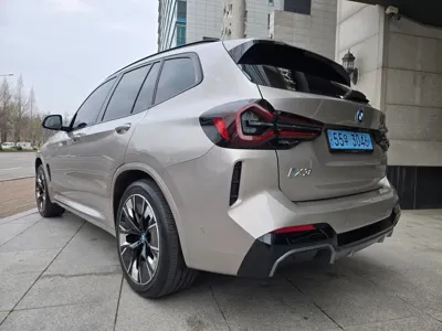 BMW iX3 2024, 34000 км, за 35038.67 USD - фото 2