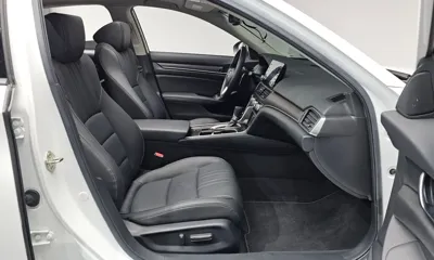 Honda Accord 2019, 27082 км, за 14866.48 USD - фото 11