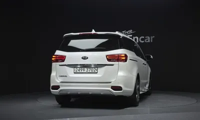 Kia Canival 2020, 99332 км, за 12143.89 USD