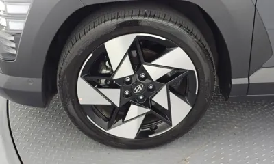 Hyundai Kona 2025, 14297 км, за 19413.69 USD