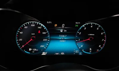 Mercedes-Benz C-Class 2021, 24981 км, за 18434.09 USD - фото 8