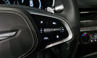 Genesis G80 2024, 30003 км, за 32243.37 USD - фото 32