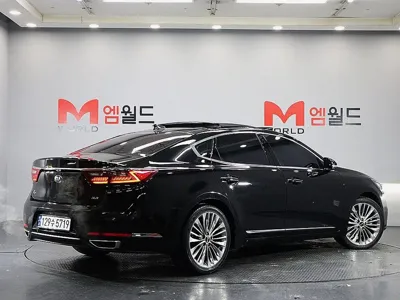 Kia K7 2017, 160550 км, за 6498.62 USD