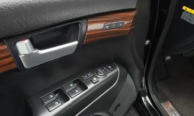 Kia Mohave 2017, 175725 км, за 9602.64 USD - фото 17