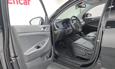 Hyundai Tucson 2017, 52776 км, за 9518.18 USD - фото 10