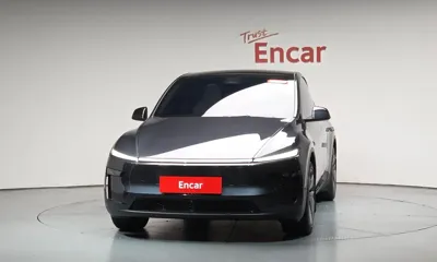Tesla Model Y 2025, 13080 км, за 34778.64 USD