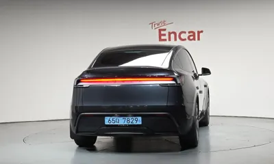 Tesla Model Y 2025, 13080 км, за 34778.64 USD