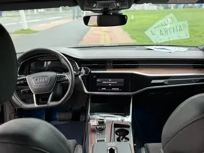 Audi A6L 2023, 83000 км, за 30519.12 USD