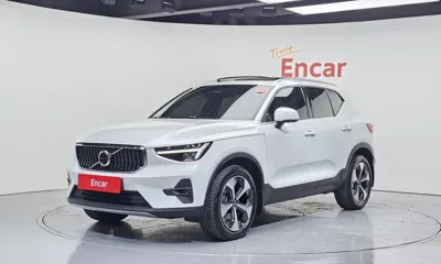Volvo XC40 · 2023 год