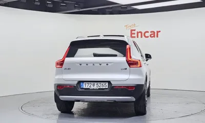 Volvo XC40 2023, 26999 км, за 24878.56 USD