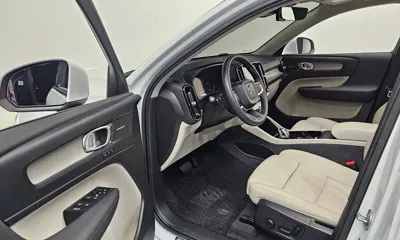 Volvo XC40 2023, 26999 км, за 24878.56 USD - фото 10
