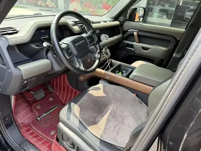 Land Rover Defender 2021, 90000 км, за 68956.31 USD