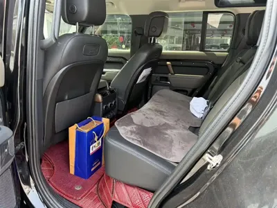 Land Rover Defender 2021, 90000 км, за 68956.31 USD