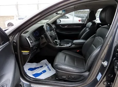 Hyundai Grandeur 2017, 215661 км, за 4551.67 USD