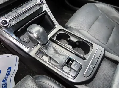 Hyundai Grandeur 2017, 215661 км, за 4551.67 USD - фото 9