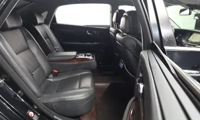 Hyundai Equus 2015, 110757 км, за 7483.26 USD - фото 12