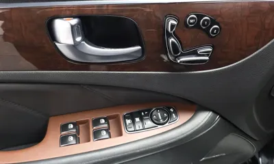 Hyundai Equus 2015, 110757 км, за 7483.26 USD - фото 17