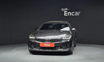 Kia Stinger 2018, 97636 км, за 9844.73 USD